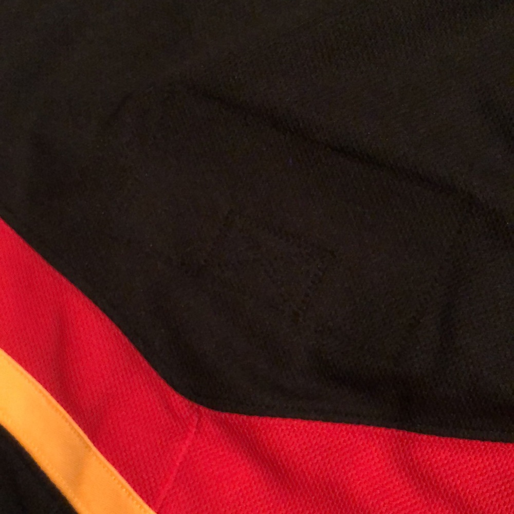 Calgary Flames Third Alternate Jersey NHL Hockey New Size 50 - Picture 12 of 13